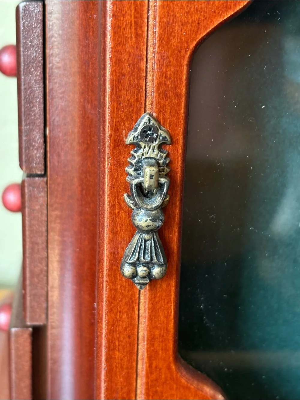 Spinning wood jewelry box drawers mirror